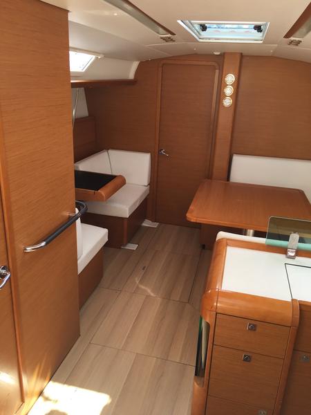 Book yachts online - sailboat - Sun Odyssey 419 - GioGio - rent
