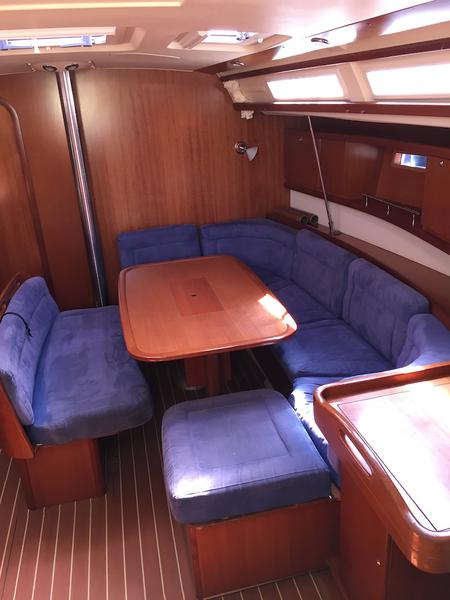Book yachts online - sailboat - Dufour 425 - Hook - rent