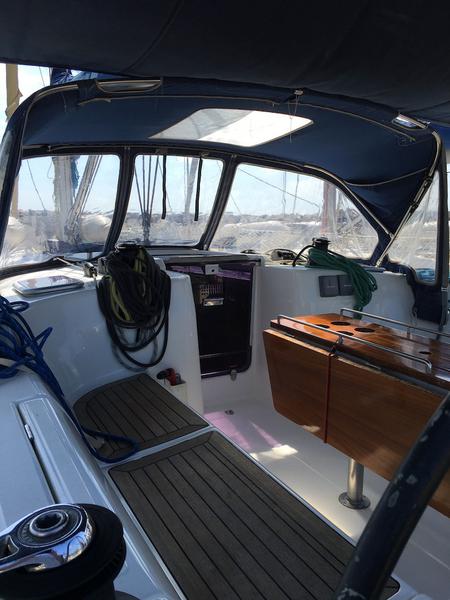 Book yachts online - sailboat - Dufour 425 - Hook - rent