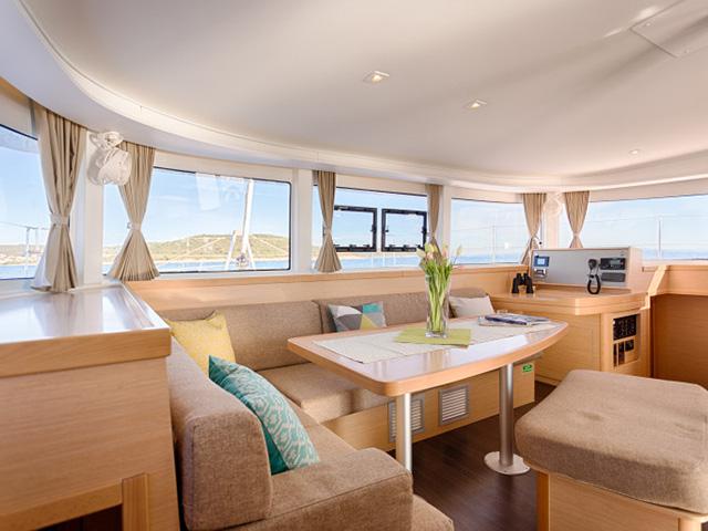Book yachts online - catamaran - Lagoon 42 - L42-19-CM - rent