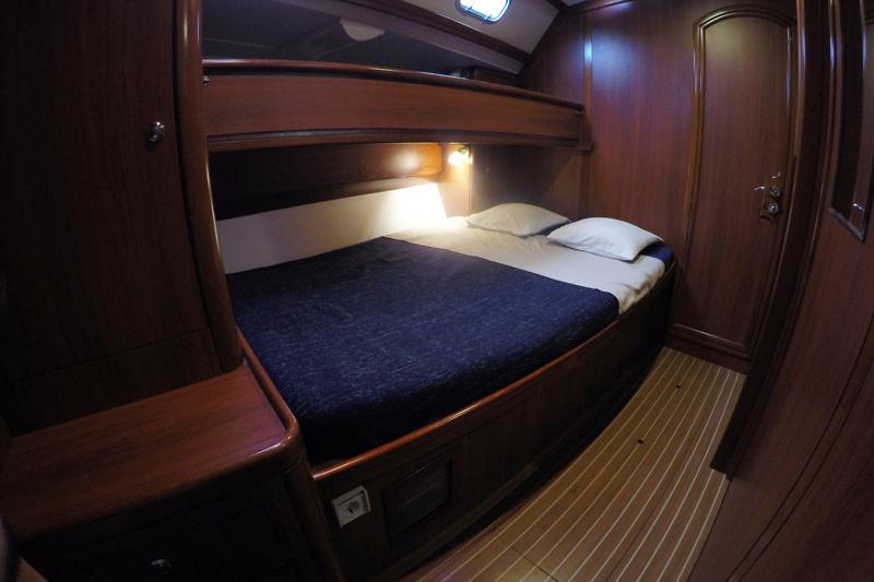 Book yachts online - sailboat - Ocean Star 56.1 - Wind Dueller - rent