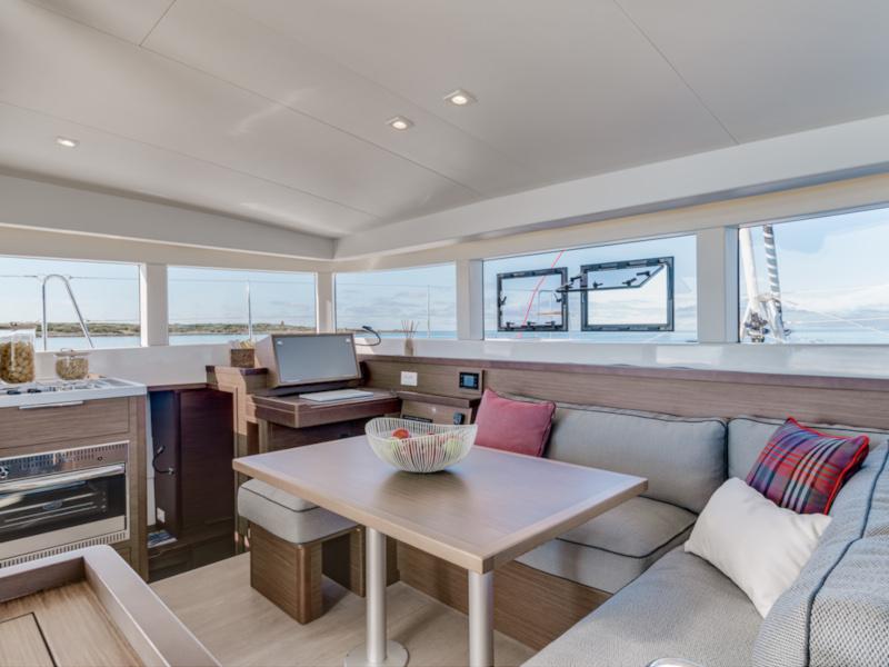 Book yachts online - catamaran - Lagoon 40 - 4Cab/2Hd - K-35 - rent