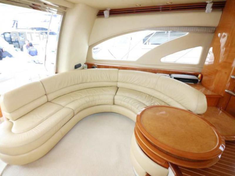 Book yachts online - motorboat - Azimut 55 Evolution - After 8 - rent