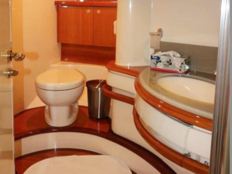 Book yachts online - motorboat - Azimut 55 Evolution - After 8 - rent