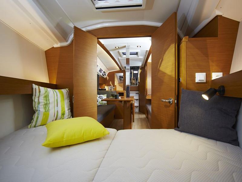 Book yachts online - sailboat - Sun Odyssey 349 - ath34901 - rent