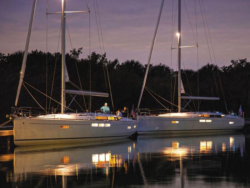 Book yachts online - sailboat - Sun Odyssey 519 -  6 cabs - MARINA - rent