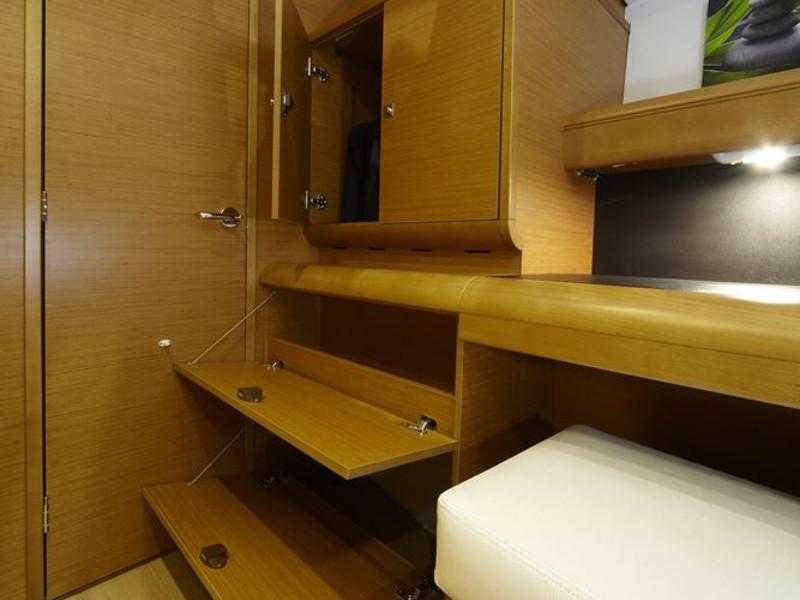 Book yachts online - sailboat - Sun Odyssey 449 - CELENA III - rent