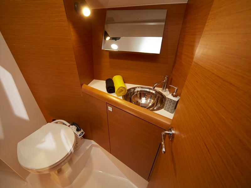 Book yachts online - sailboat - Sun Odyssey 349 - DnA - rent