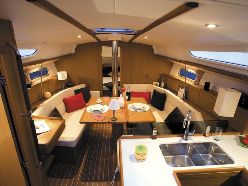 Book yachts online - sailboat - Sun Odyssey 39i - ath39i02 - rent