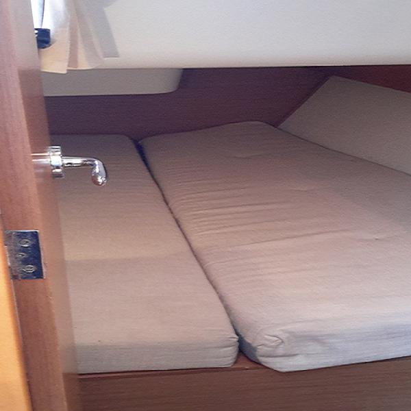 Book yachts online - sailboat - Sun Odyssey 36i - Bolero - rent