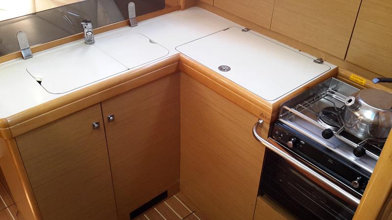 Book yachts online - sailboat - Sun Odyssey 36i - Bolero - rent