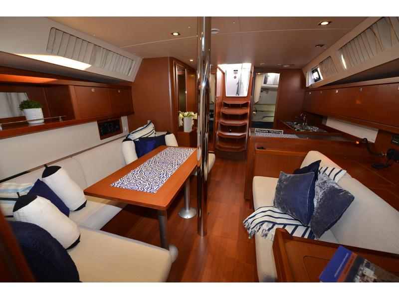 Book yachts online - sailboat - Oceanis 41 - Marie - rent