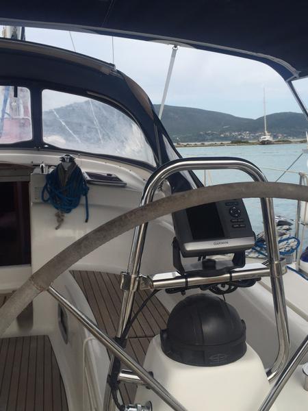 Book yachts online - sailboat - Bavaria 42 Cruiser - Iro (Refit 2019) - rent