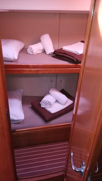 Book yachts online - sailboat - Bavaria 46 Cruiser - Enalia (Refit 2019) - rent