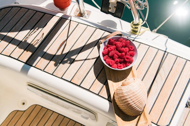 Book yachts online - sailboat - Bavaria 46 Cruiser - Enalia (Refit 2019) - rent