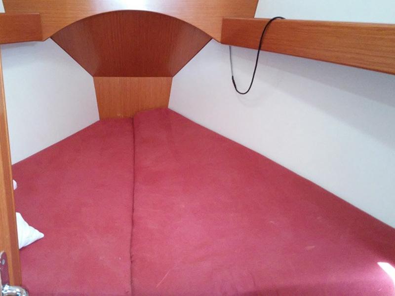 Book yachts online - sailboat - Cyclades 43.4 - Too Lucky - rent