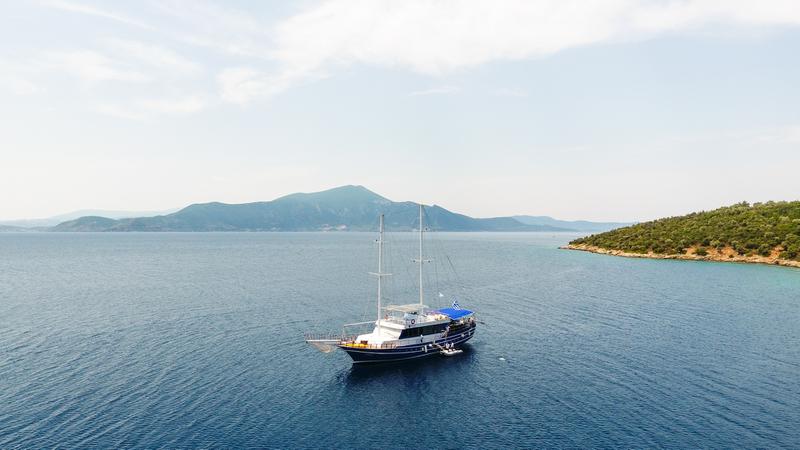 Book yachts online - other - Gulet Eros - Eros - rent