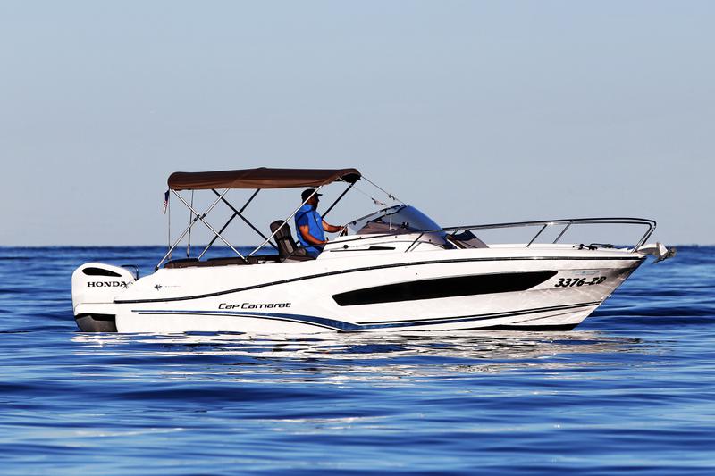 Book yachts online - motorboat - Cap Camarat 7.5 - 3376ZD - rent