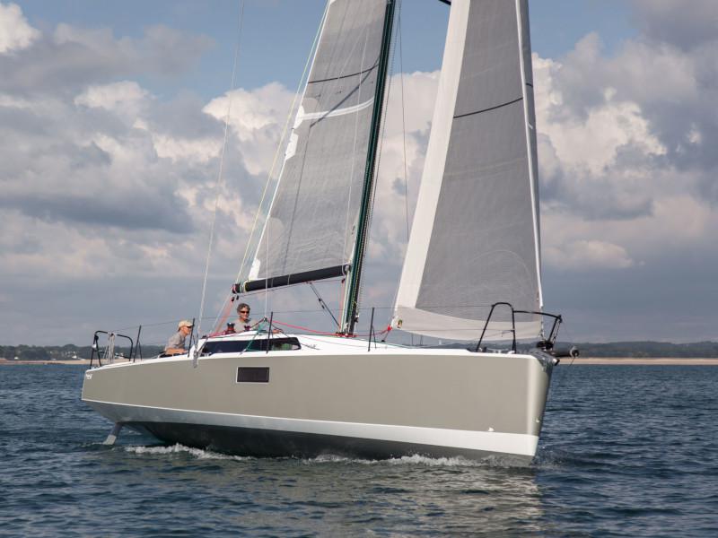 Book yachts online - sailboat - Pogo 36 - Lullaby - rent