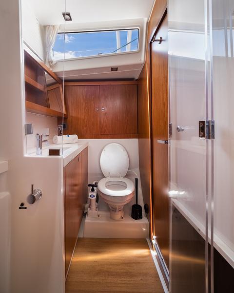 Book yachts online - sailboat - Sense 50 - WAYPOINT I (WITH AC&amp;GENERATOR, OWNER VERSION) - rent