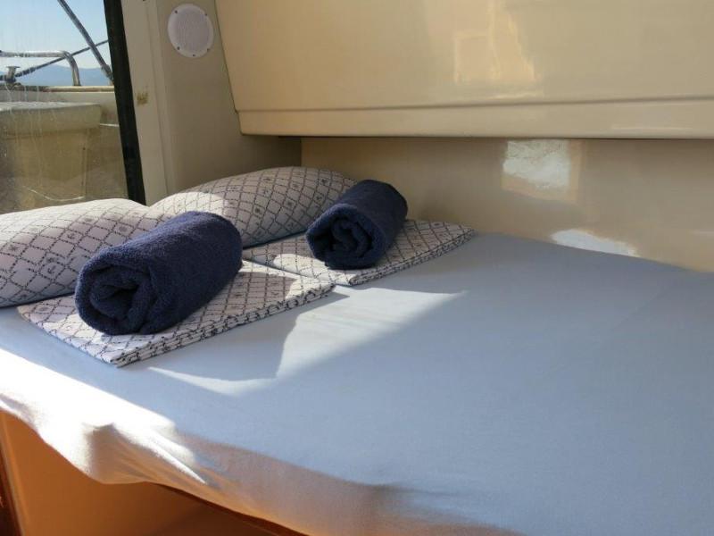 Book yachts online - motorboat - Damor 700 - Ema - rent
