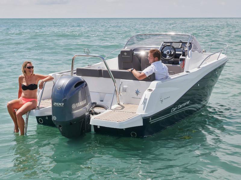 Book yachts online - motorboat - Cap Camarat 6.5 WA - REMOLONA - rent