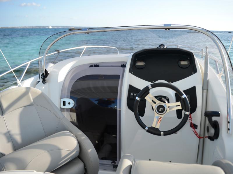 Book yachts online - motorboat - Beneteau Flyer 650 - TRENC D'ALBA - rent