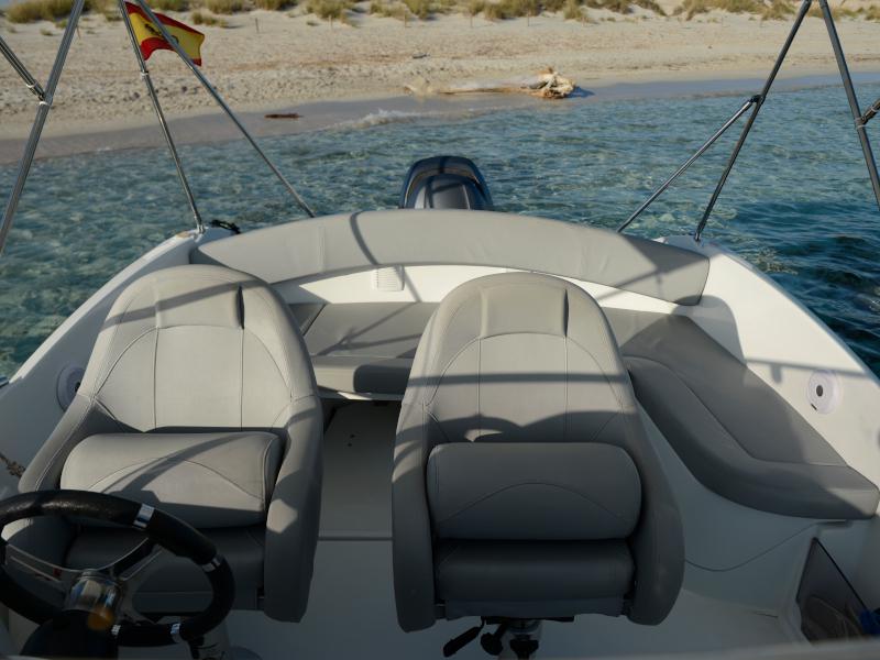 Book yachts online - motorboat - Beneteau Flyer 650 - TRENC D'ALBA - rent