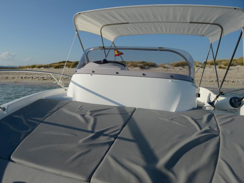 Book yachts online - motorboat - Beneteau Flyer 650 - TRENC D'ALBA - rent