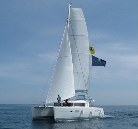 Book yachts online - catamaran - Lagoon 400 - Vai Vai Uno - rent