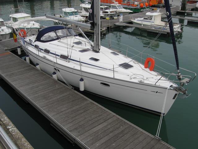 Book yachts online - sailboat - Bavaria 42 Cruiser - Dolce far Niente - rent