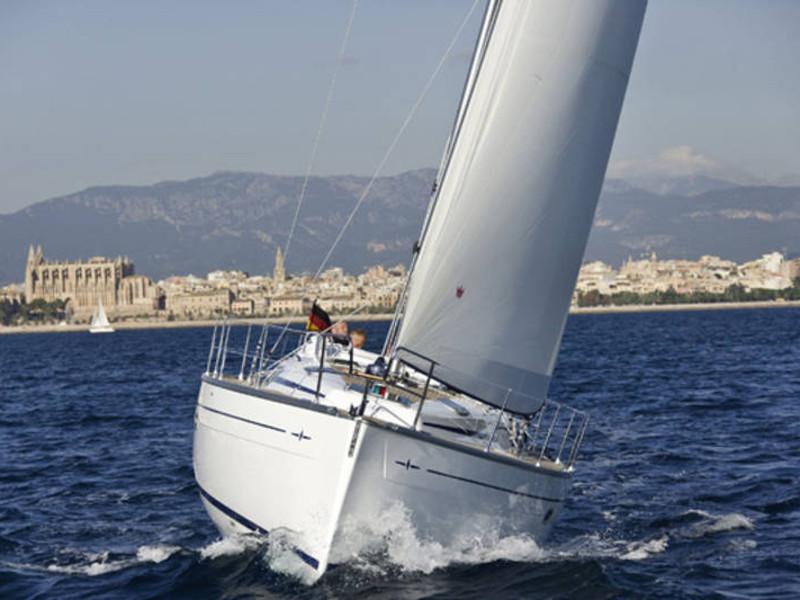 Book yachts online - sailboat - Bavaria 38 Cruiser - Matilde - rent