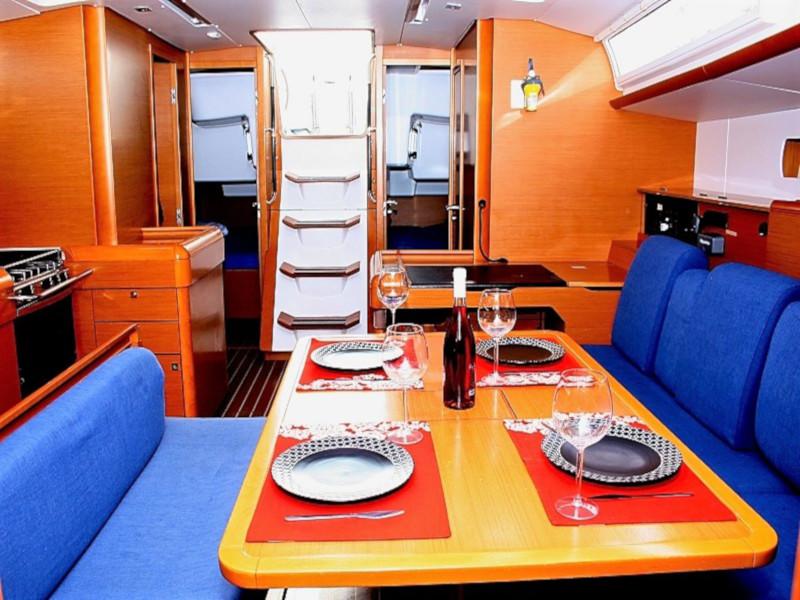 Book yachts online - sailboat - Sun Odyssey 509 - IQ - rent