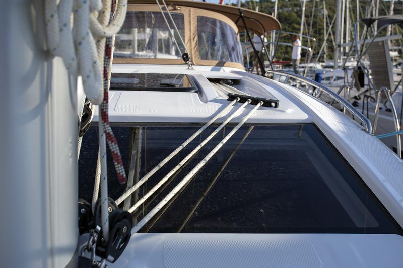 Book yachts online - sailboat - Elan 40 Impression - JANINA - rent