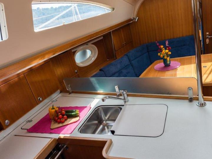 Book yachts online - sailboat - Elan 384 Impression - Aurora - rent