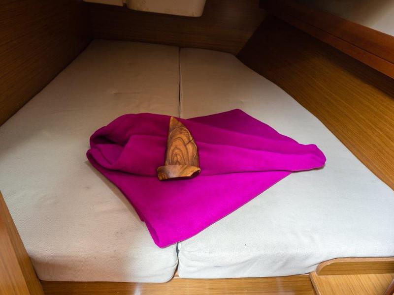 Book yachts online - sailboat - Sun Odyssey 36 i - Balvanida - rent