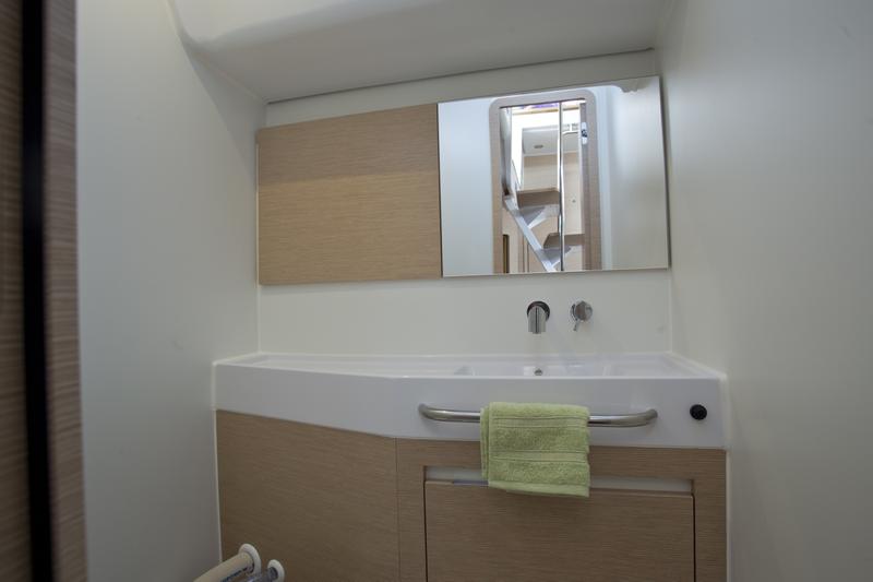 Book yachts online - sailboat - Elan 50 Impression - Vuschi - rent