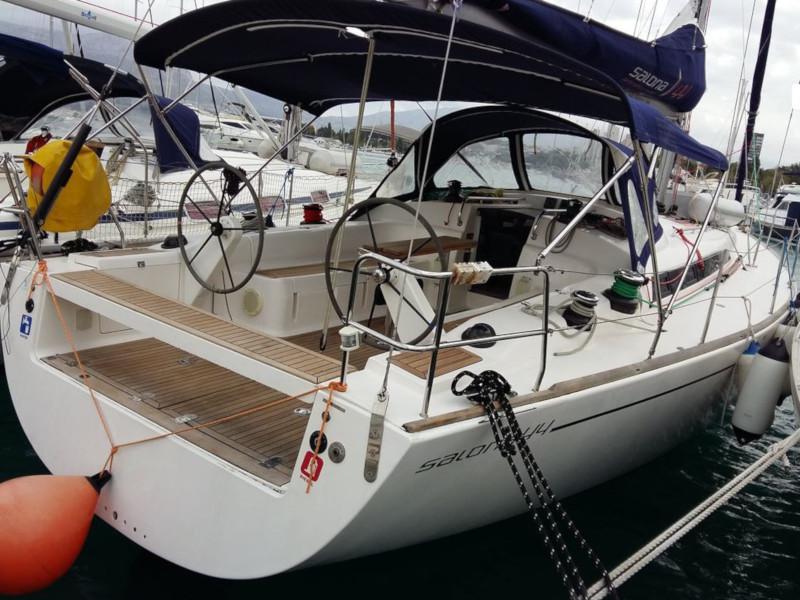 Book yachts online - sailboat - Salona 44 - Neda 1 - rent