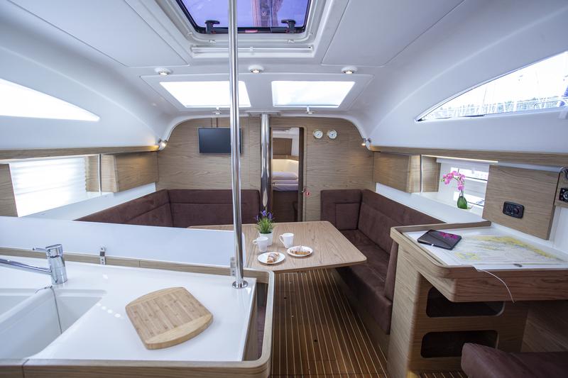 Book yachts online - sailboat - Elan 45 Impression - Tightrope - rent