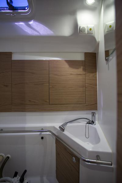 Book yachts online - sailboat - Elan 45 Impression - Tightrope - rent