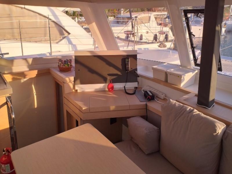 Book yachts online - catamaran - Lucia 40 - El Camino - rent