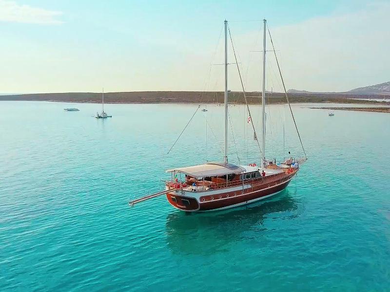 Book yachts online - other - Gulet - Victoria - rent