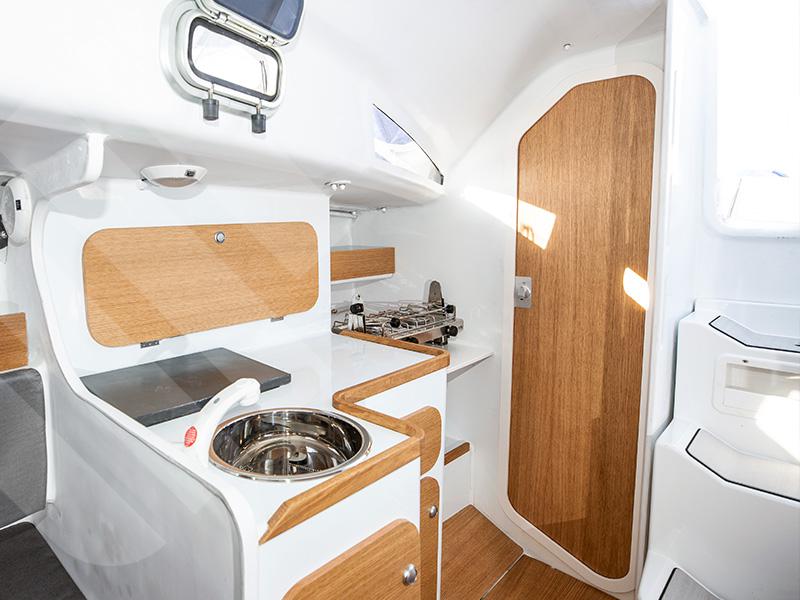 Book yachts online - sailboat - MMW 33 - Cipango - rent