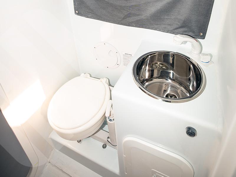 Book yachts online - sailboat - MMW 33 - Cipango - rent