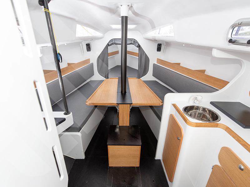 Book yachts online - sailboat - MMW 33 - Solano - rent