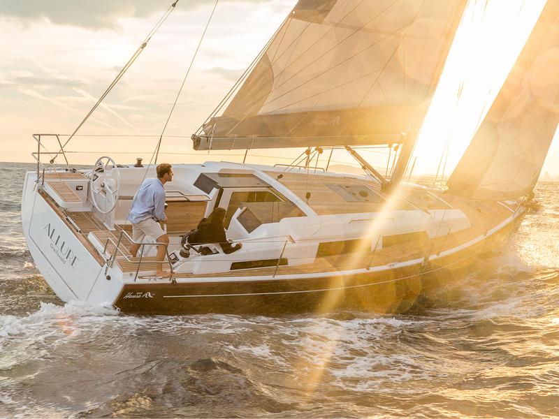 Book yachts online - sailboat - Hanse 388 - Be Smart - rent