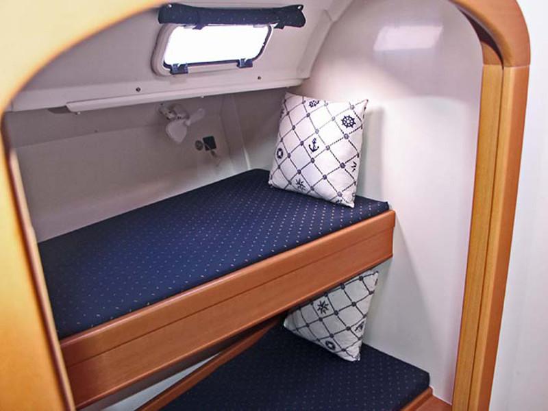 Book yachts online - sailboat - Harmony 52 - Dugong - rent