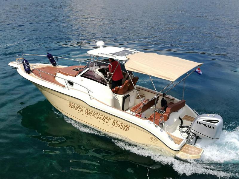 Book yachts online - motorboat - Sun Sport 845 - SUN SPORT 845 - rent
