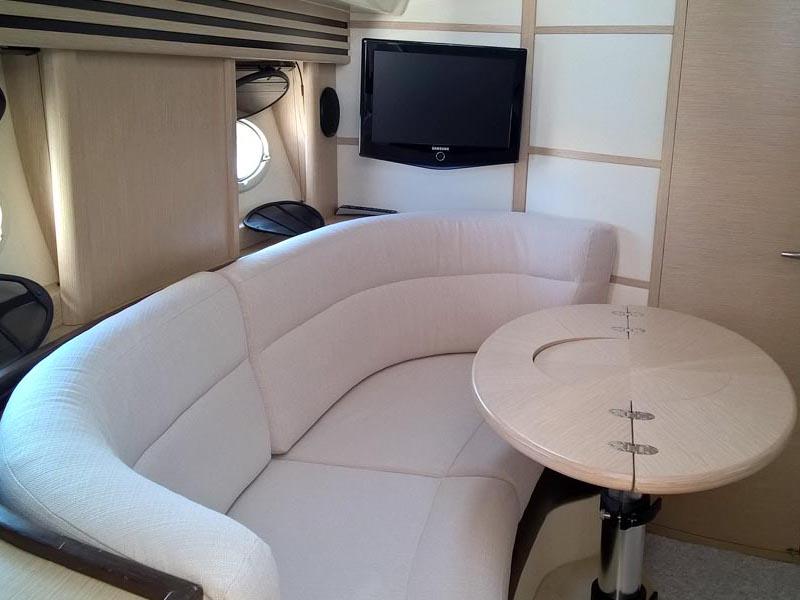 Book yachts online - motorboat - Elan Power 35 - MARTA II - rent