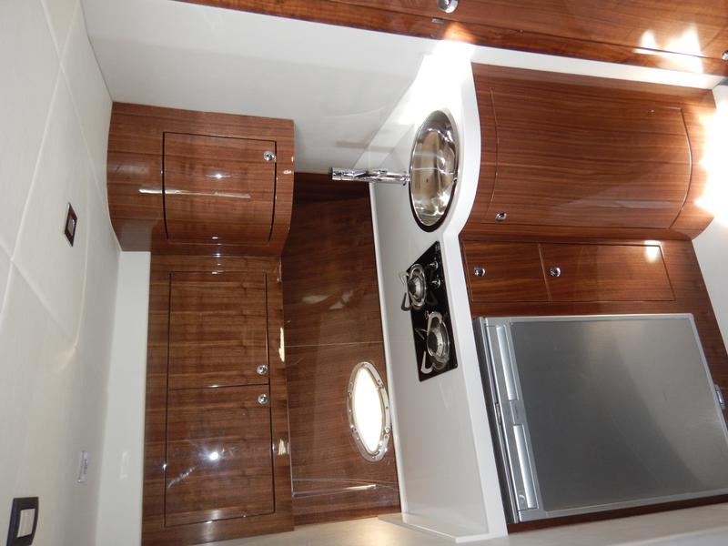 Book yachts online - motorboat - Mirakul 40 - MARTA V - rent